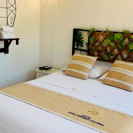 Hotel Santa Barbara Colonial - Santa Fe De Antioquia Extérieur photo