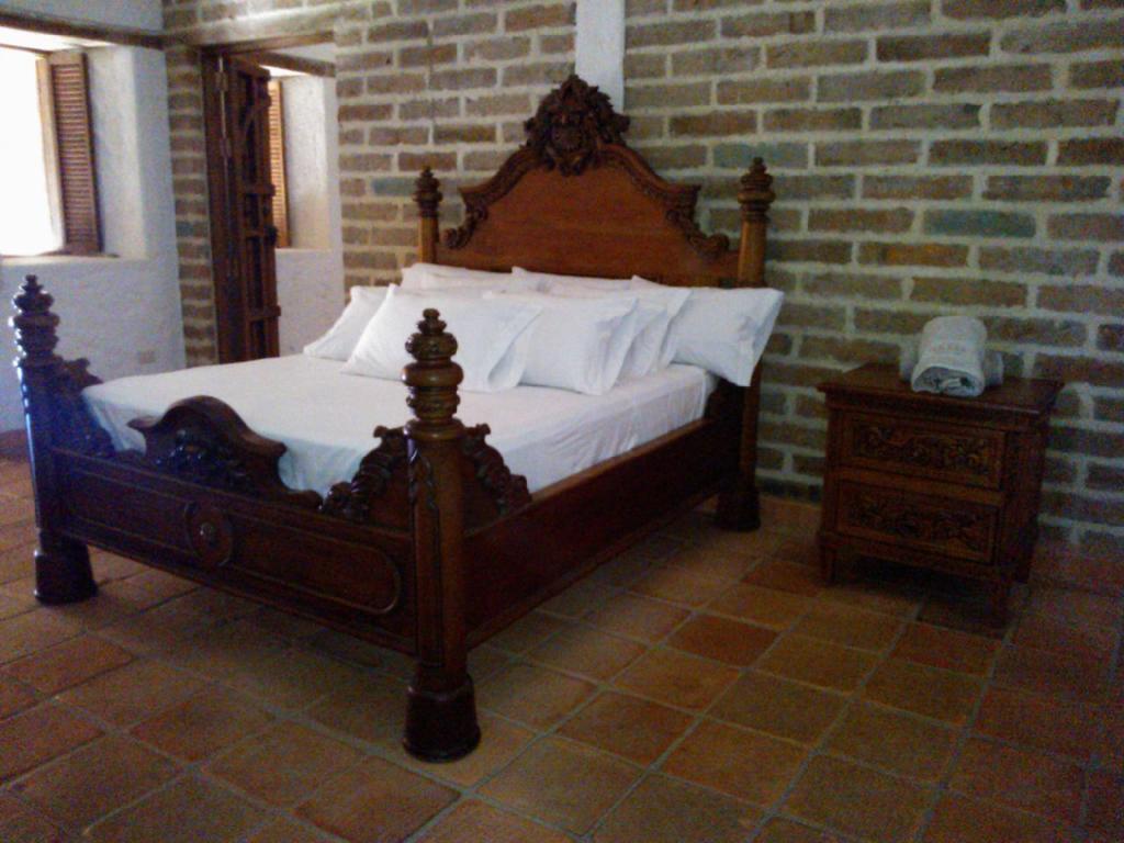 Hotel Santa Barbara Colonial - Santa Fe De Antioquia Chambre photo