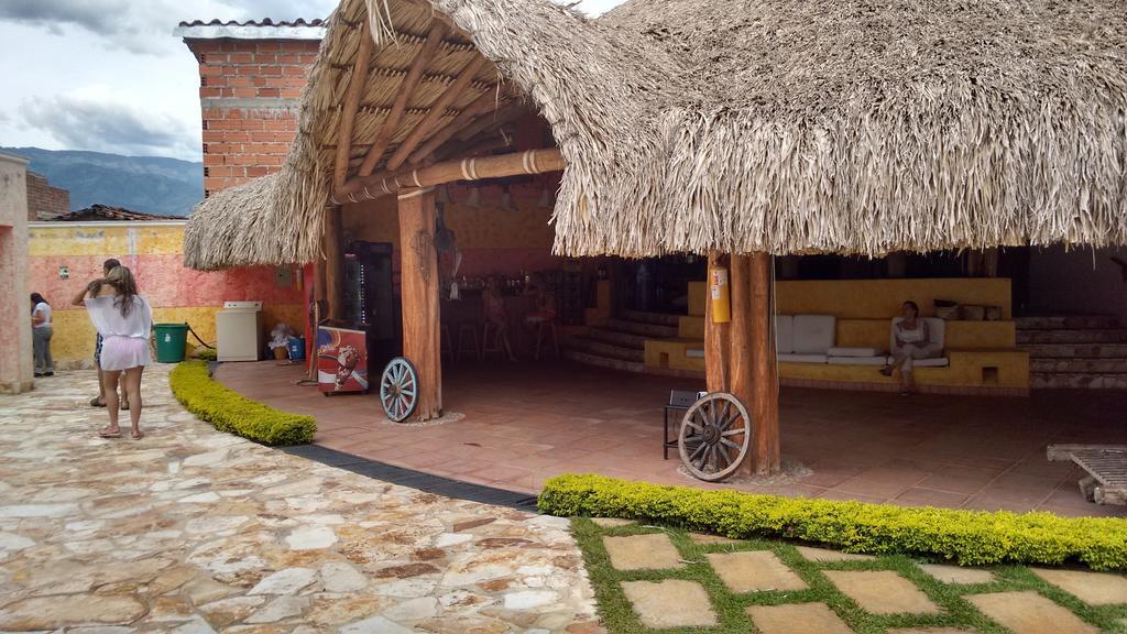Hotel Santa Barbara Colonial - Santa Fe De Antioquia Chambre photo